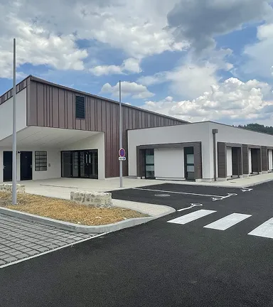 Bâtiment professionnel Montbrison